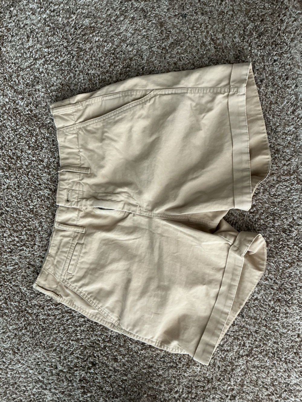 GAP Beige Khaki Mid-Rise Shorts